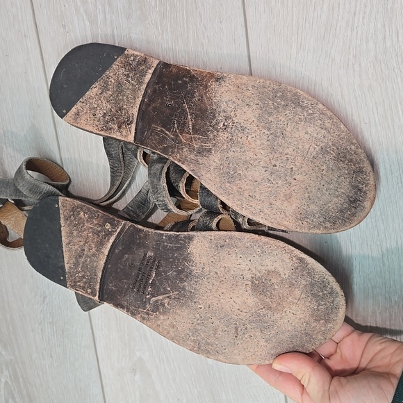 Farylrobin By Free People Women Gladiator Hobo boho Leather Sandals shoes sz 9 - Picture 9 of 10